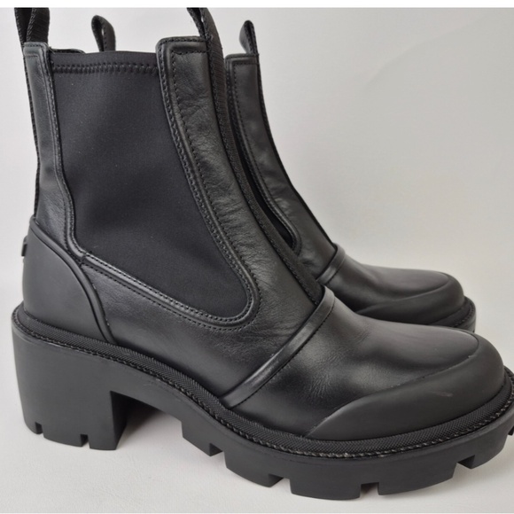 Tory Burch Women's Chelsea Lug Leather Bootie